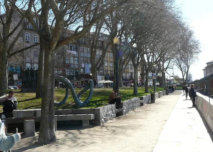Porto Downtown Taipas